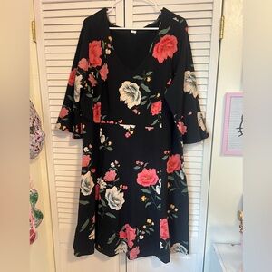 Old Navy Fit & Flare Bell Sleeve Jersey Dress, Black Floral, Plus Size, SZ 2X